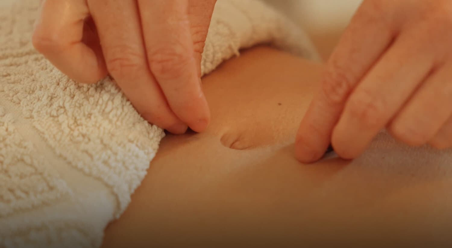 Massage ventral Chi Nei Tsang à Maison Kailash